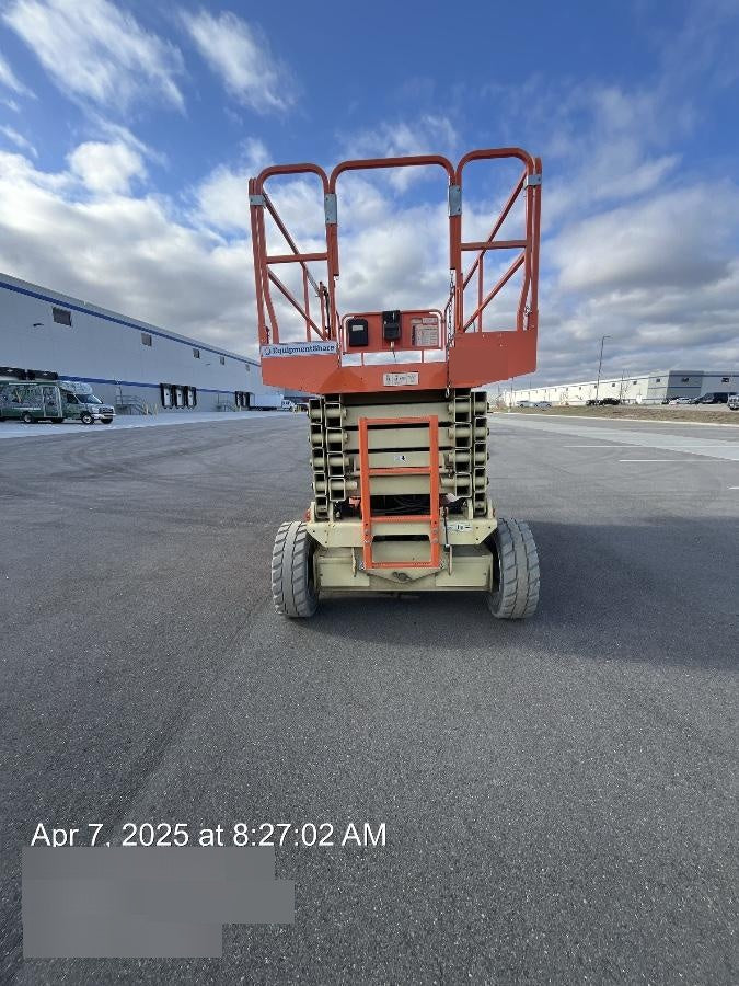 2019 JLG 4069LE