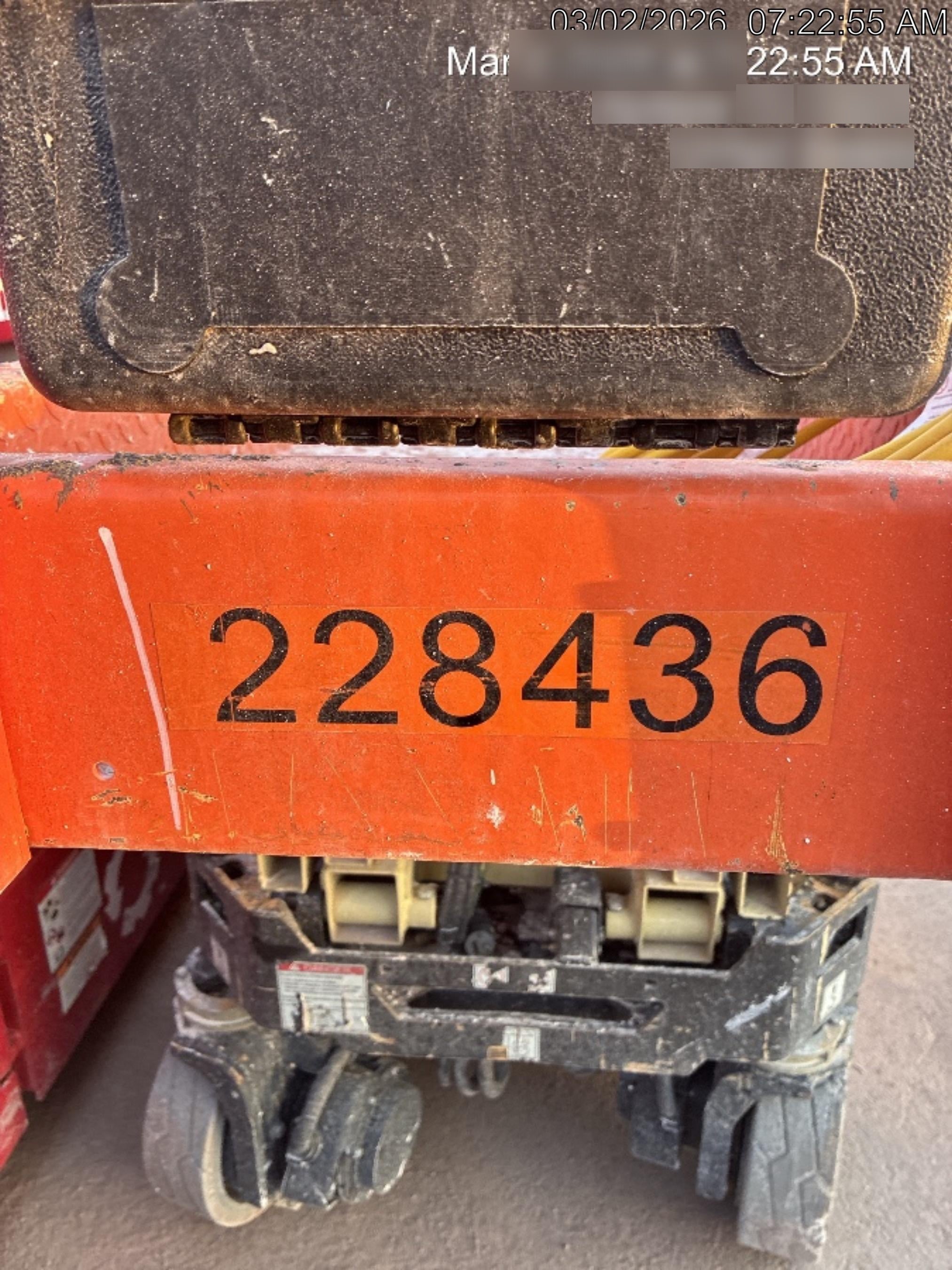 2022 JLG ES1932