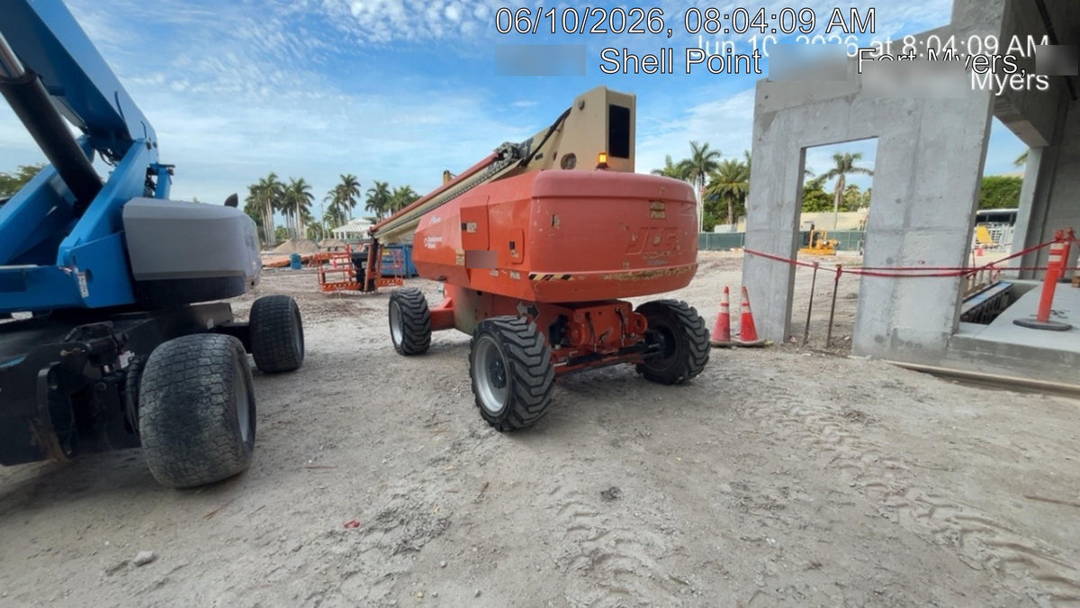 2022 JLG 860SJ