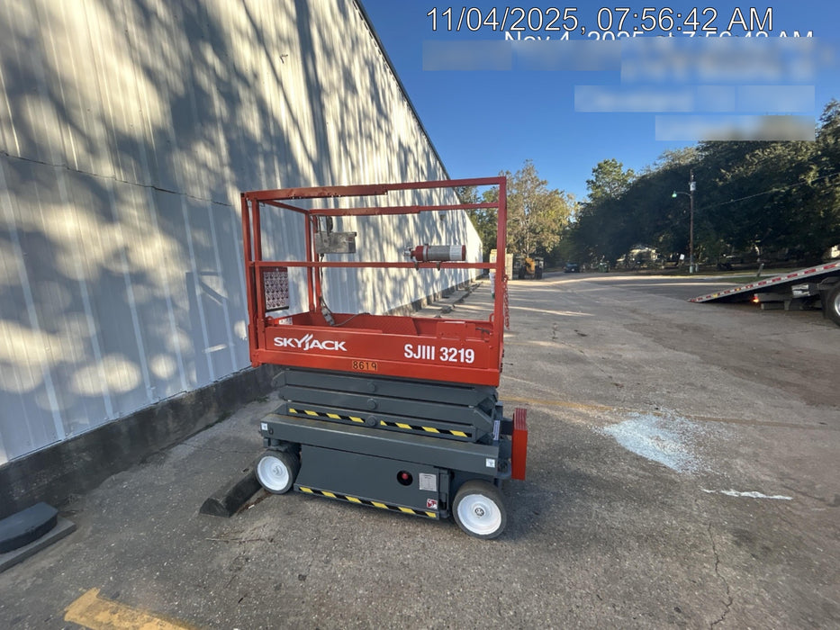2018 SKYJACK SJIII-3219