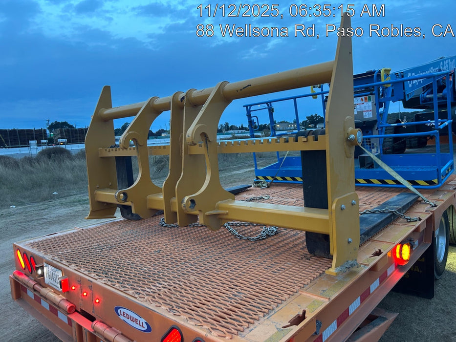 2025 JOHN DEERE 96" Loader Fork Carriage - John Deere