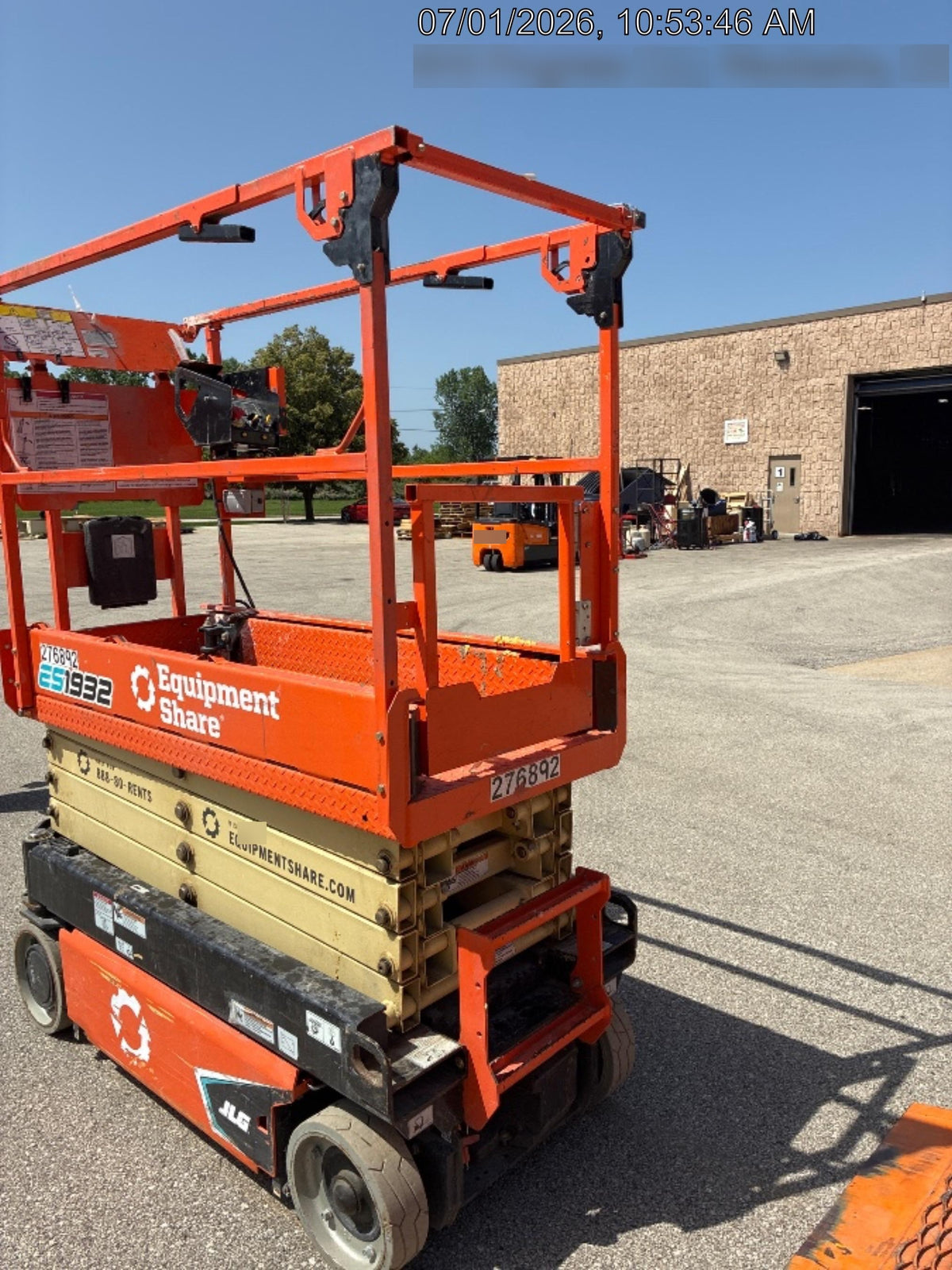 2022 JLG ES1932