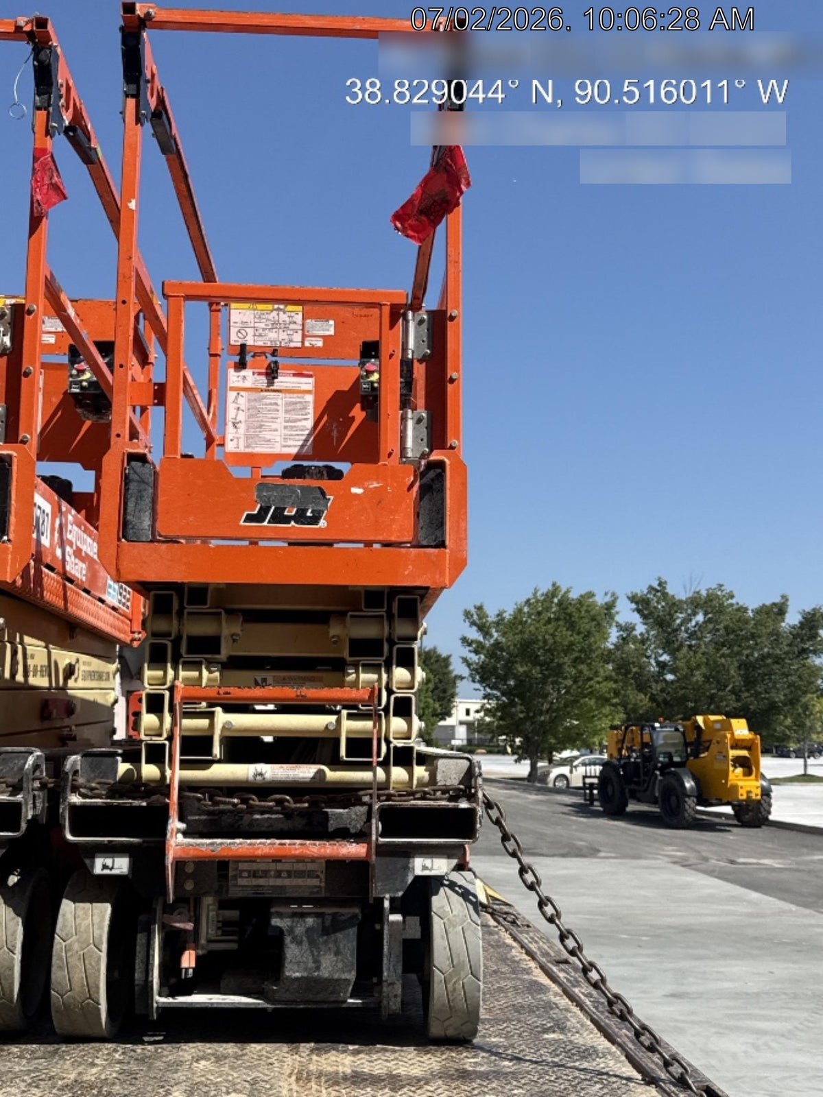 2023 JLG ES1932