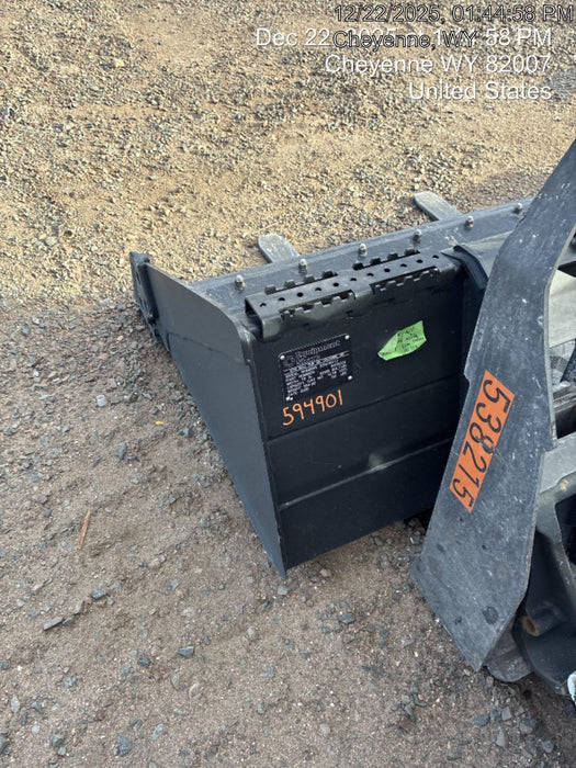 2025 EQUIPMENTSHARE 1006228 - 78" Smooth Bucket, CTL