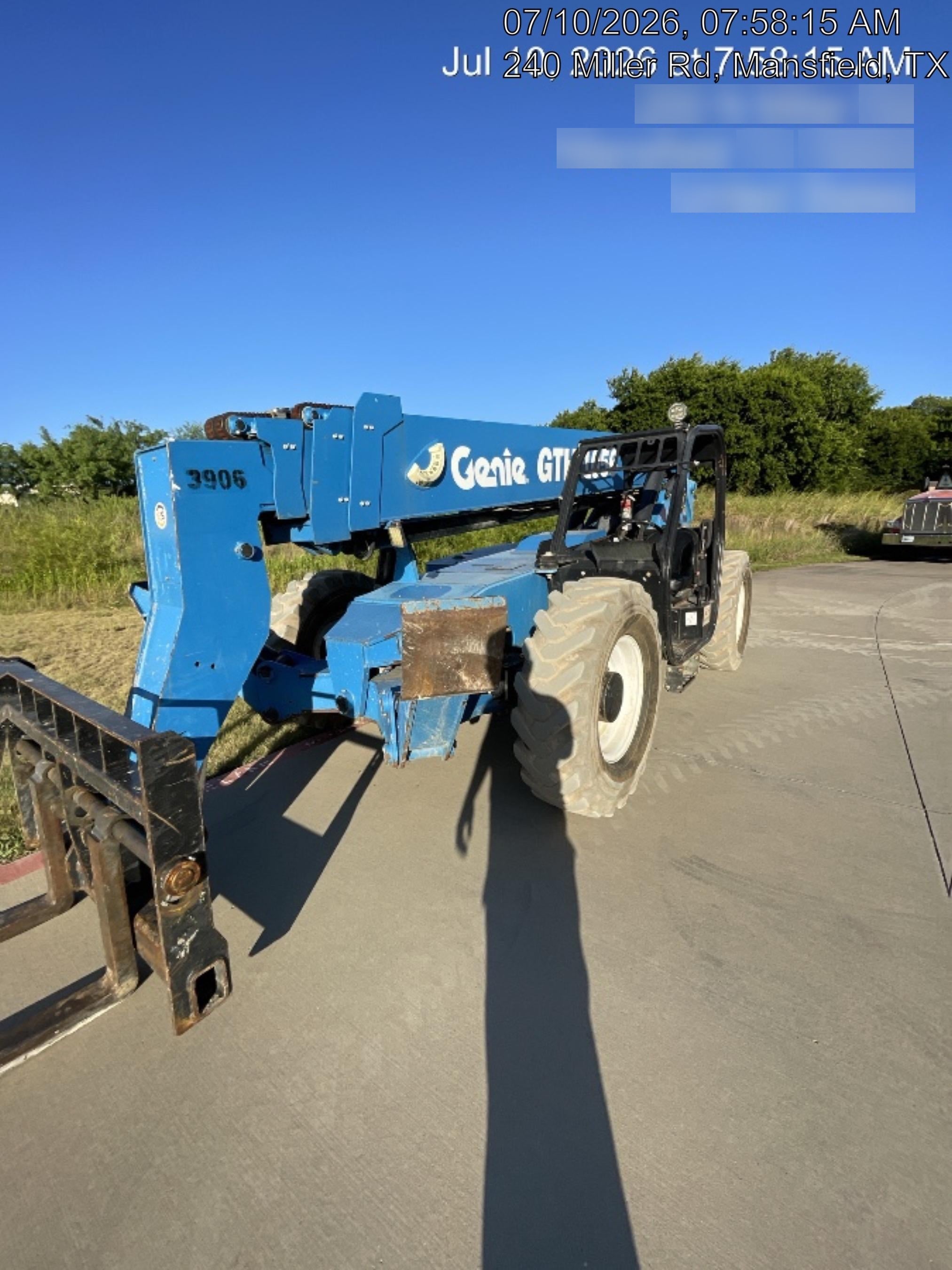 2017 Genie GTH-1056 Genie GTH1056, Solid Tires, 60" carriage, Light Kit, Open ROPS