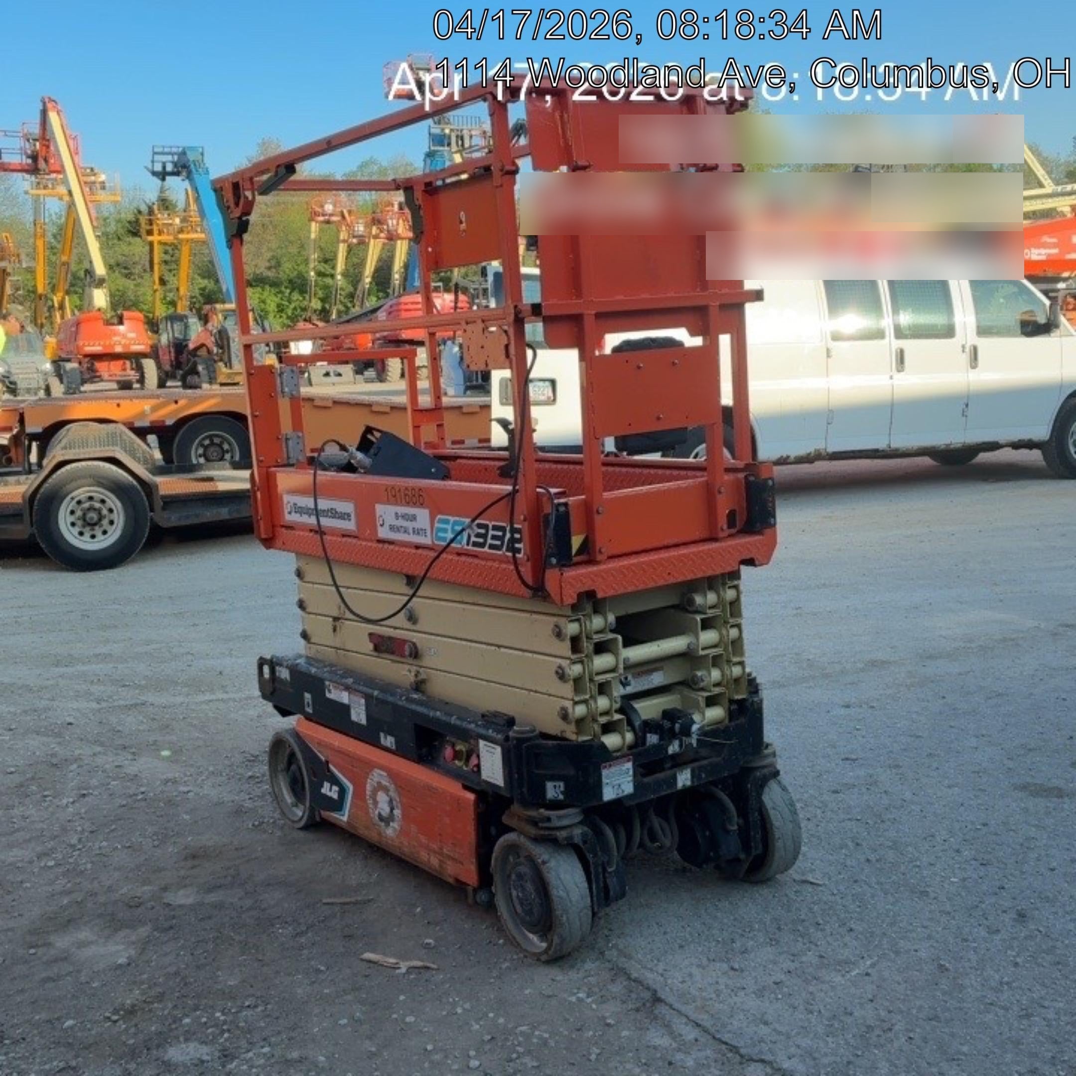 2021 JLG ES1932