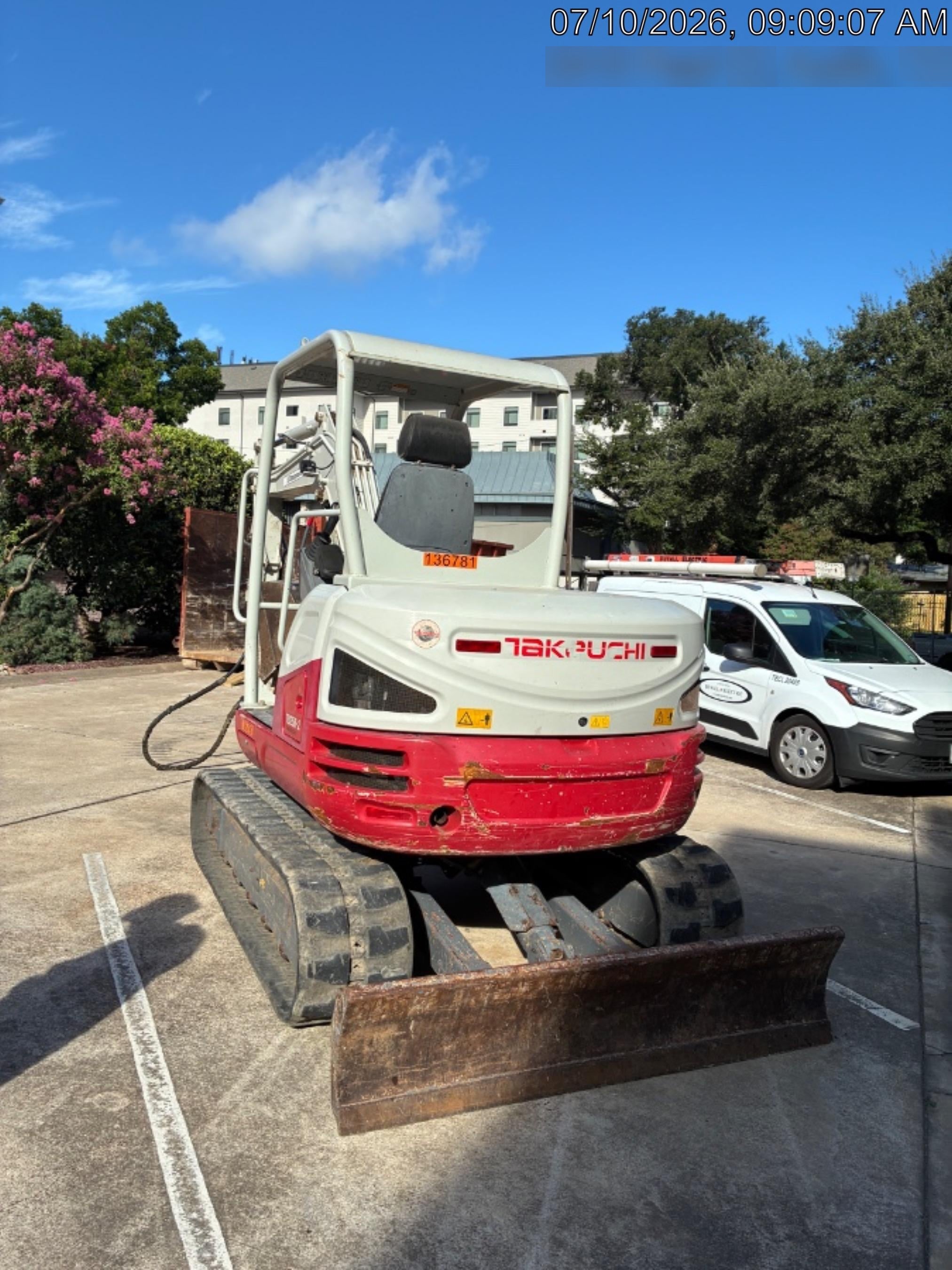 2021 TAKEUCHI TB250-2