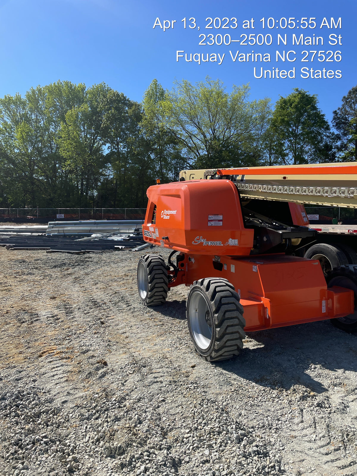 2023 JLG 660SJ
