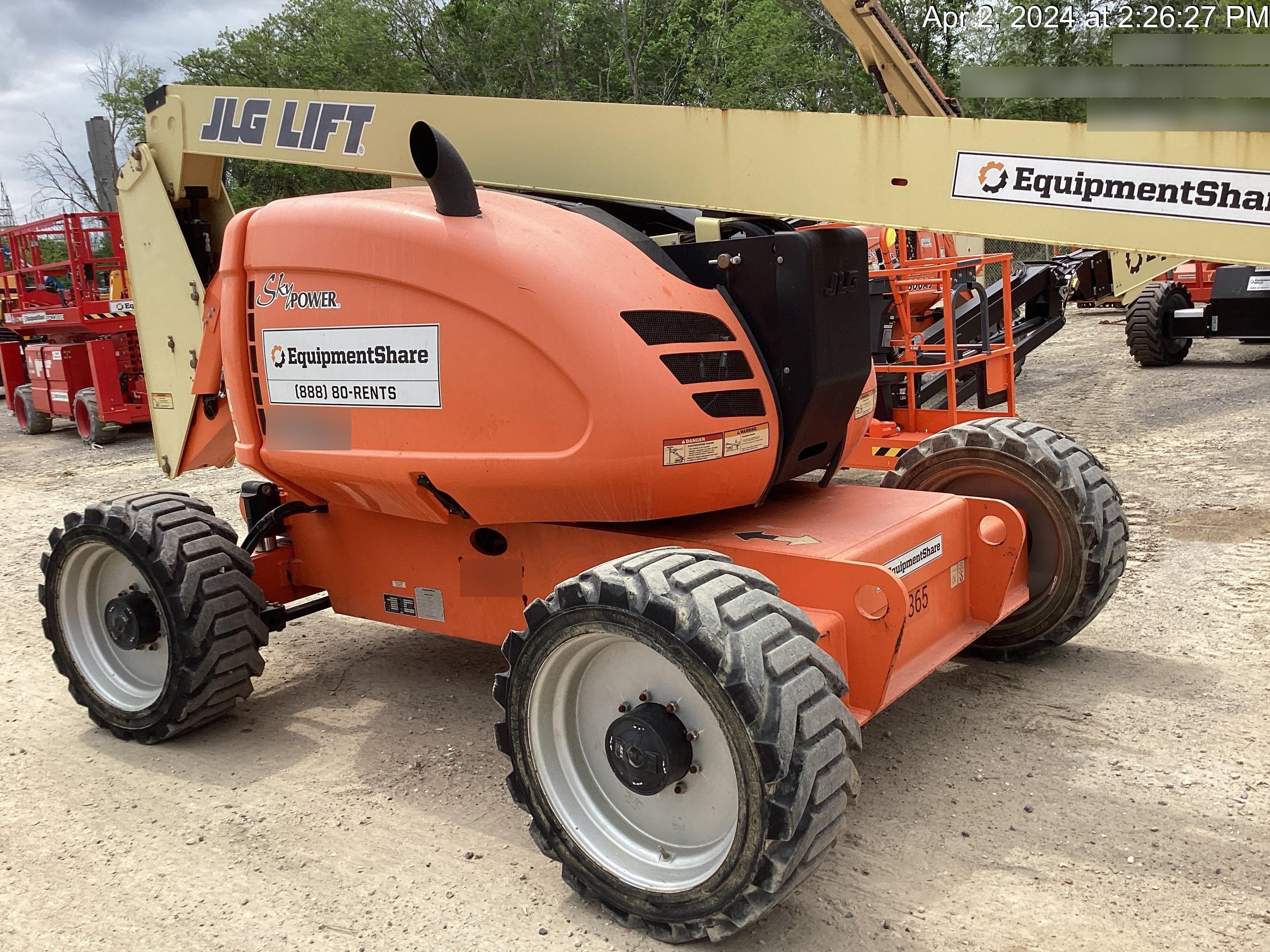 2019 JLG 600AJ