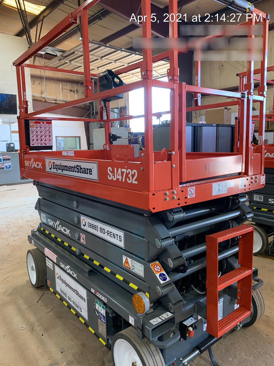 2021 SKYJACK SJ4732
