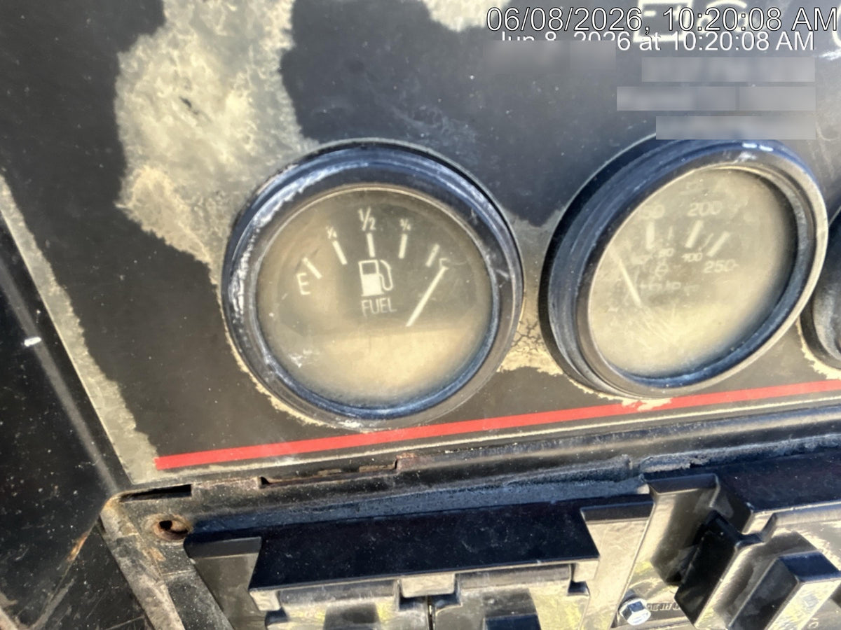 2019 Lincoln Electric Vantage 322 Ready-Pak 3, Two Wheel Trailer, Fender and Light Kit, Cable Rack