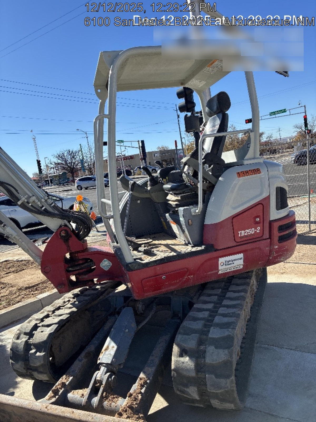 2021 TAKEUCHI TB250-2
