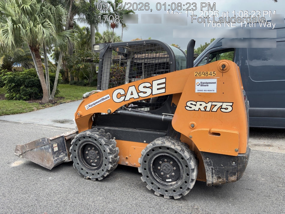 2019 CASE SR175