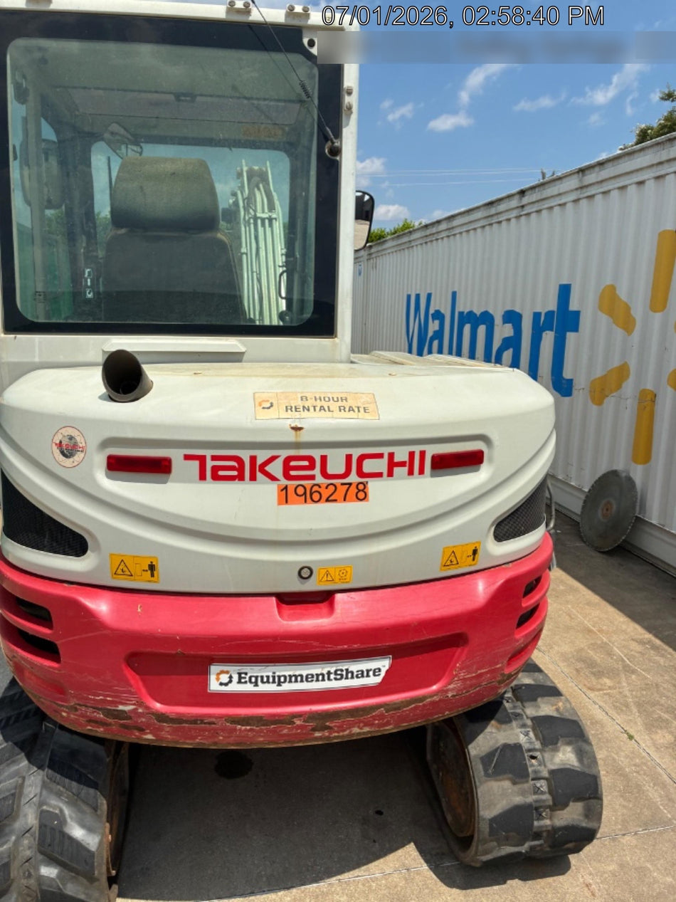 2021 TAKEUCHI TB250-2C