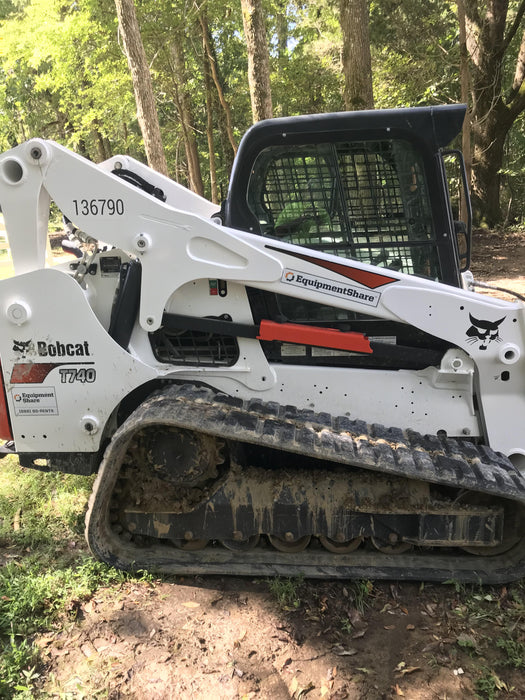 2021 BOBCAT T740
