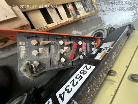 2022 JLG ES1932