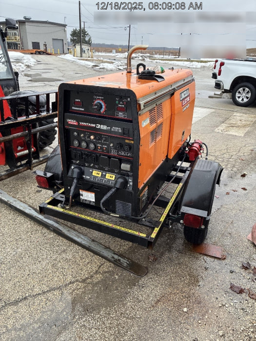 2021 Lincoln Electric Vantage 322 Vantage 322 Ready Pak 3 w/ Decals, ORANGE (includes trailer, cable rack, fender light kit) NO Telematics