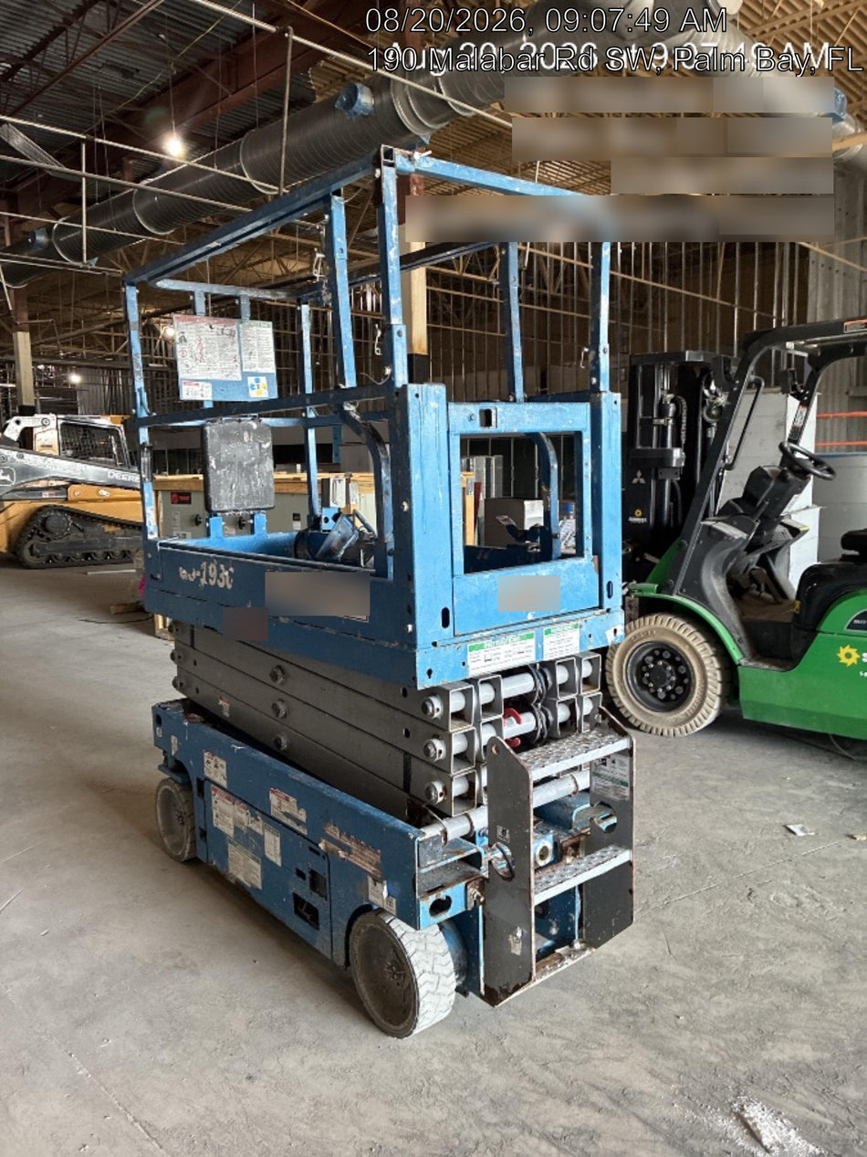 2020 Genie GS-1930 Solid Non Marking Tires, Beacon, Folding rails with half height swing gate