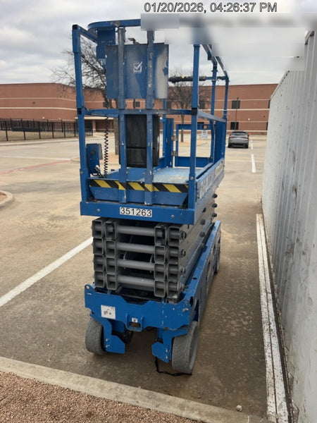 2023 GENIE GS-3232