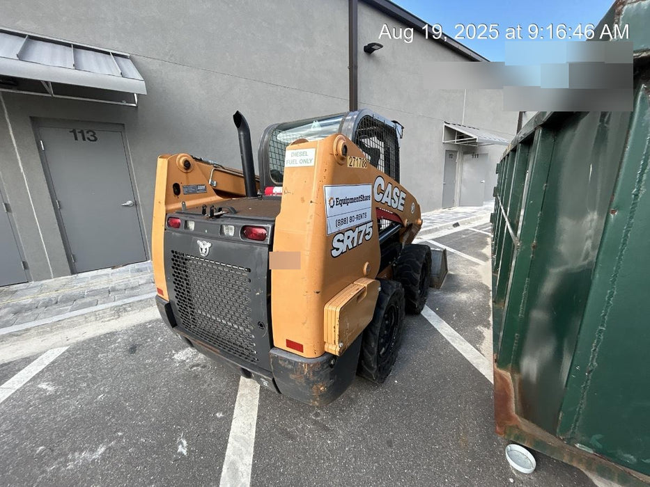 2019 CASE SR175