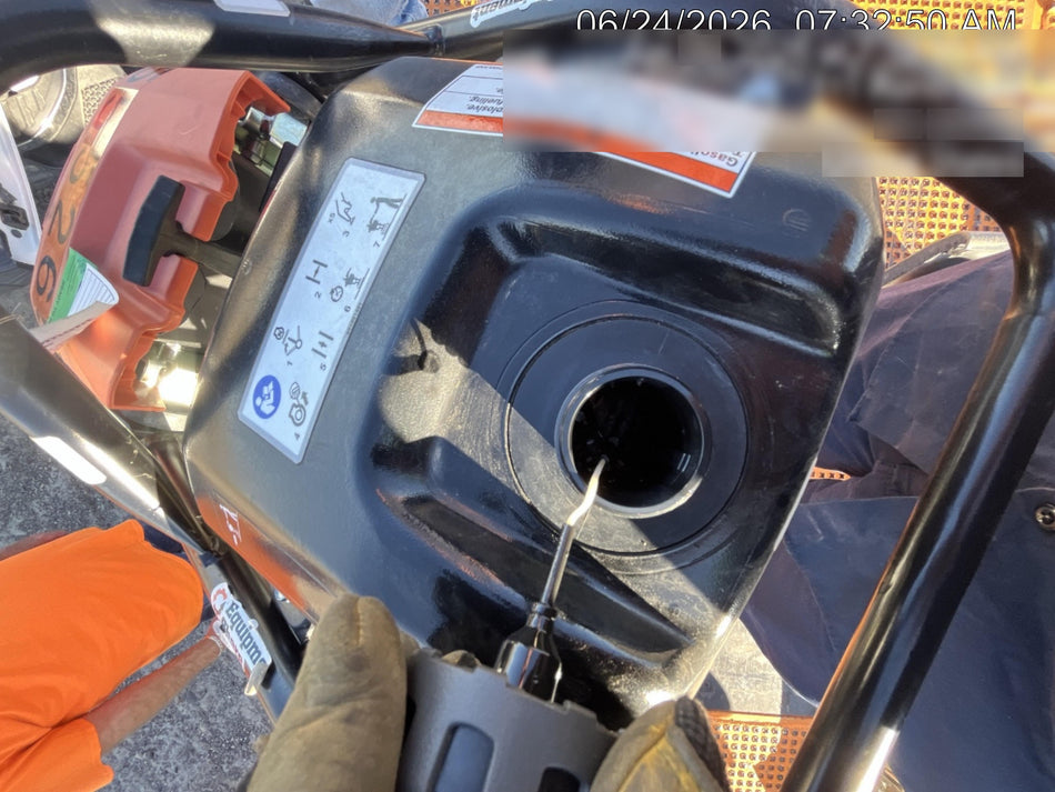 2025 HUSQVARNA LT6005