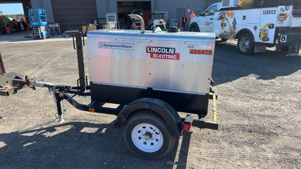 2024 Lincoln Electric LE400 Kubota V1505, Trlr, Cable Rack, Light Kit, ES Decals, T3