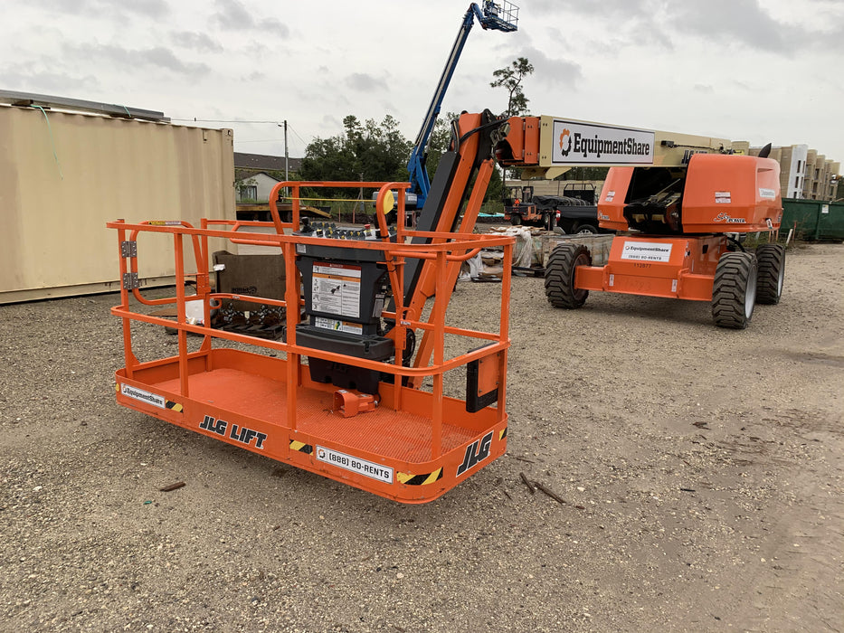 2020 JLG 660SJ