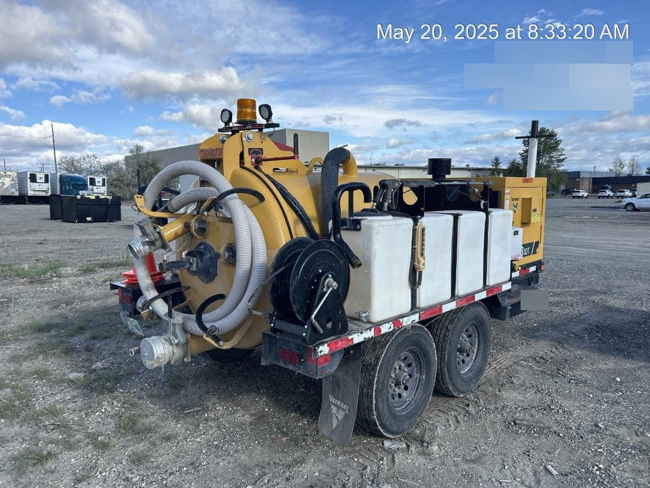 2022 Vac-Tron LP573XDT T4 Koehler Diesel Engine, 500 Gallon Debris Tank, x2 100 Gallon Water Tanks