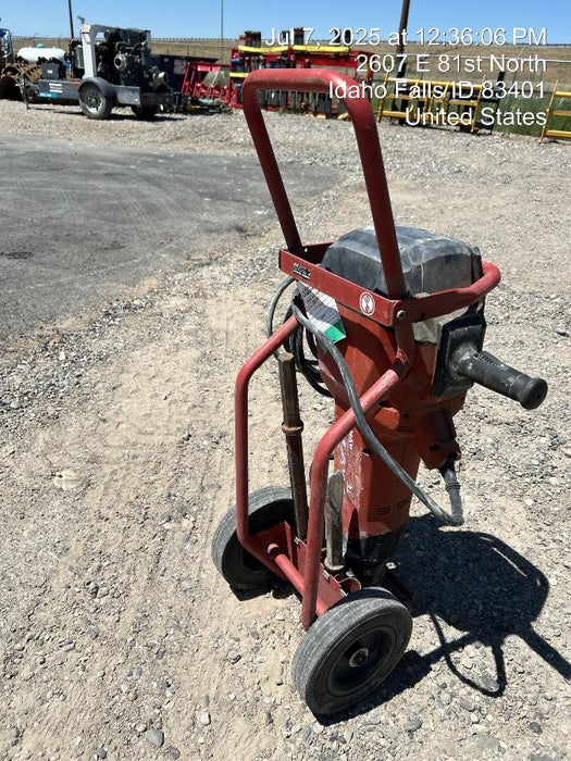 2023 HILTI TE 3000-AVR