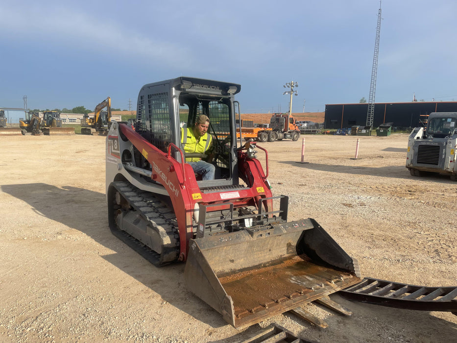 2022 PALADIN 48" Pallet Forks - Paladin