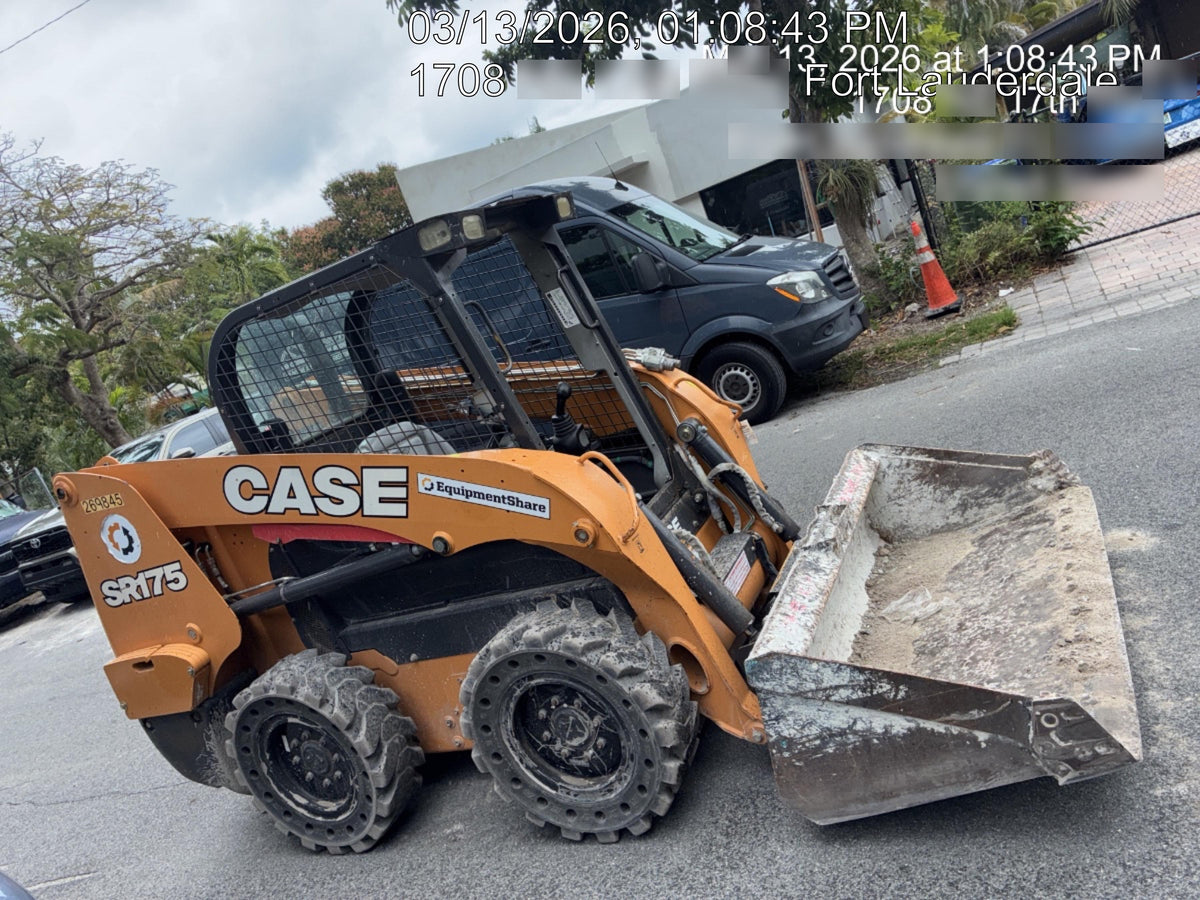 2019 CASE SR175