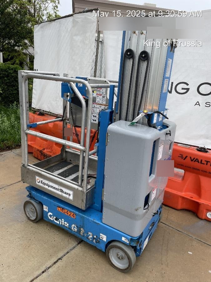 2021 GENIE GR-20
