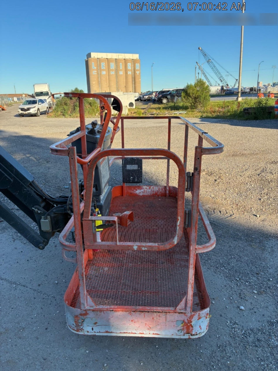 2024 JLG 860SJ