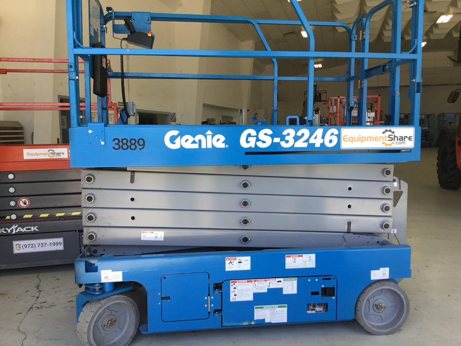 2017 GENIE GS-3246