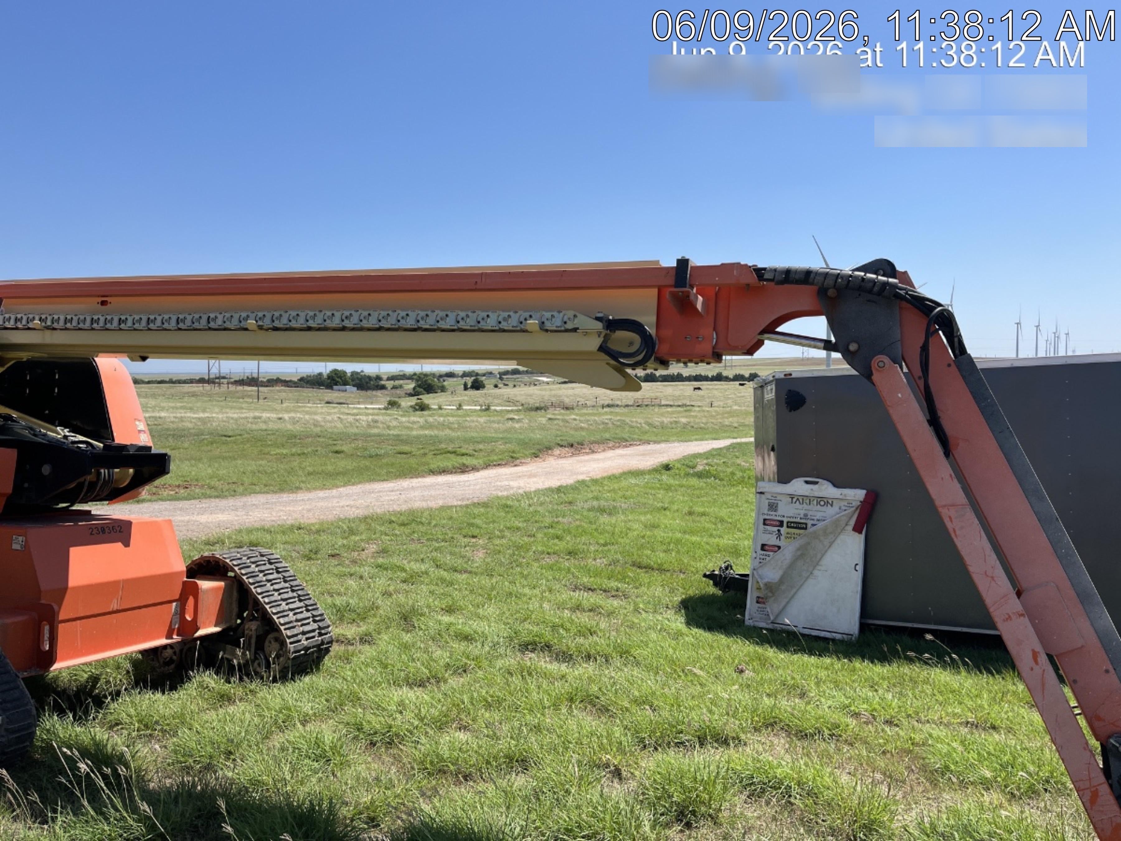 2022 JLG 660SJ Quad Track