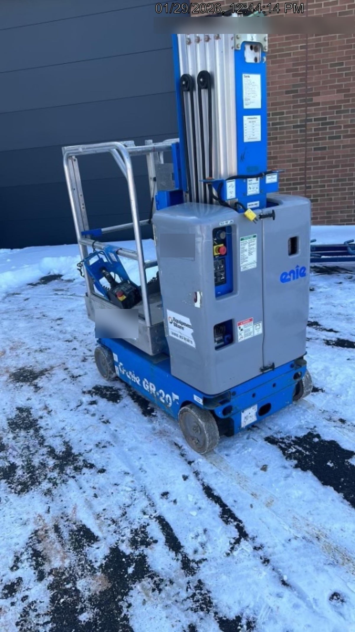 2021 GENIE GR-20