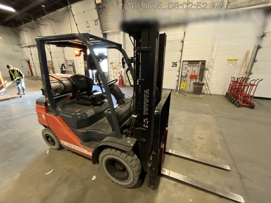 2022 TOYOTA 50-8FGU25