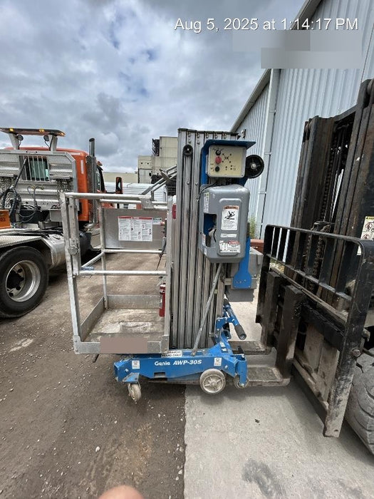 2019 GENIE AWP-30S