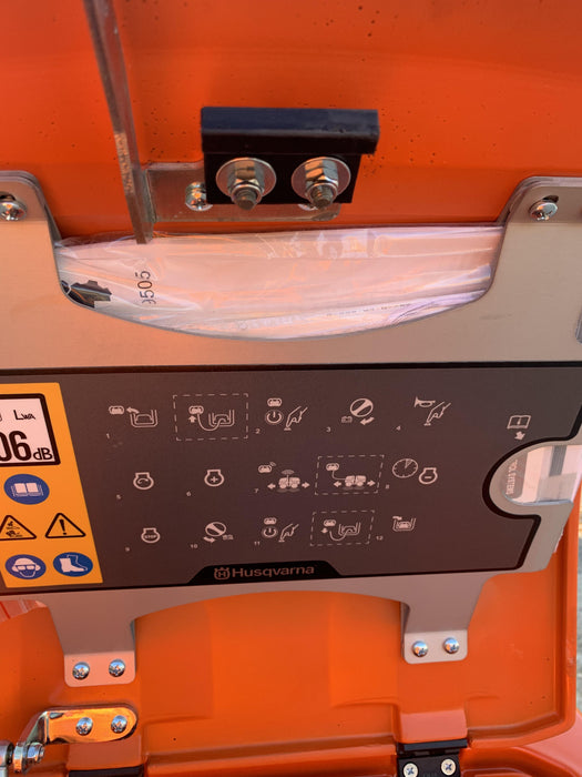 2021 HUSQVARNA LP9505