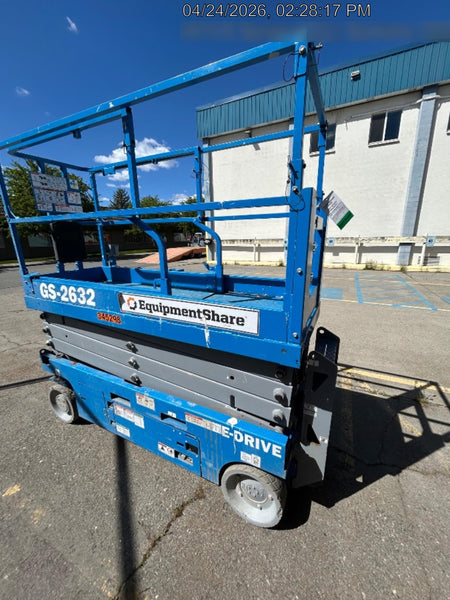 2023 GENIE GS-2632