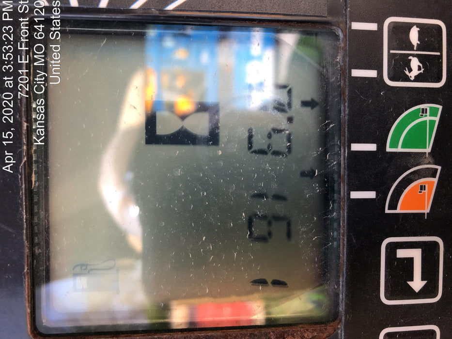 2017 GENIE SX-135 XC