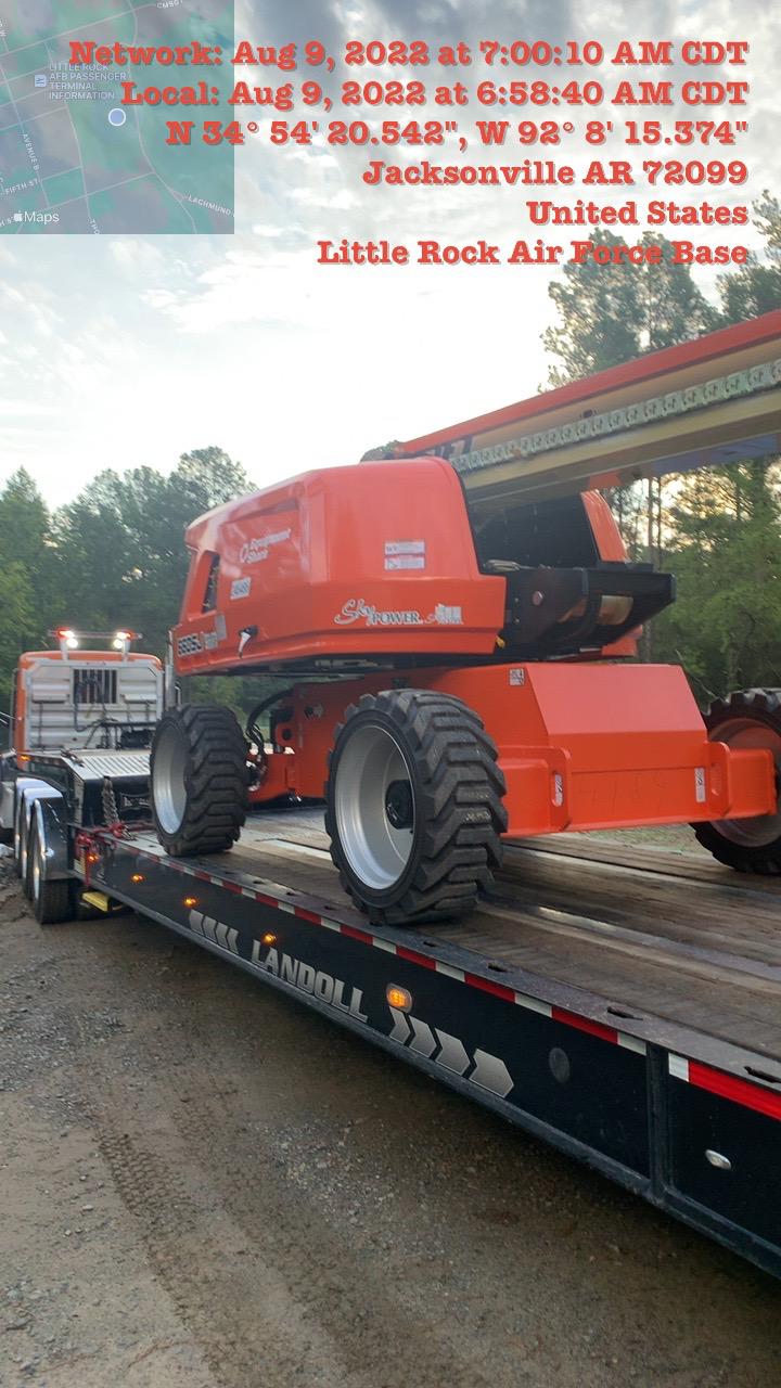 2022 JLG 660SJ