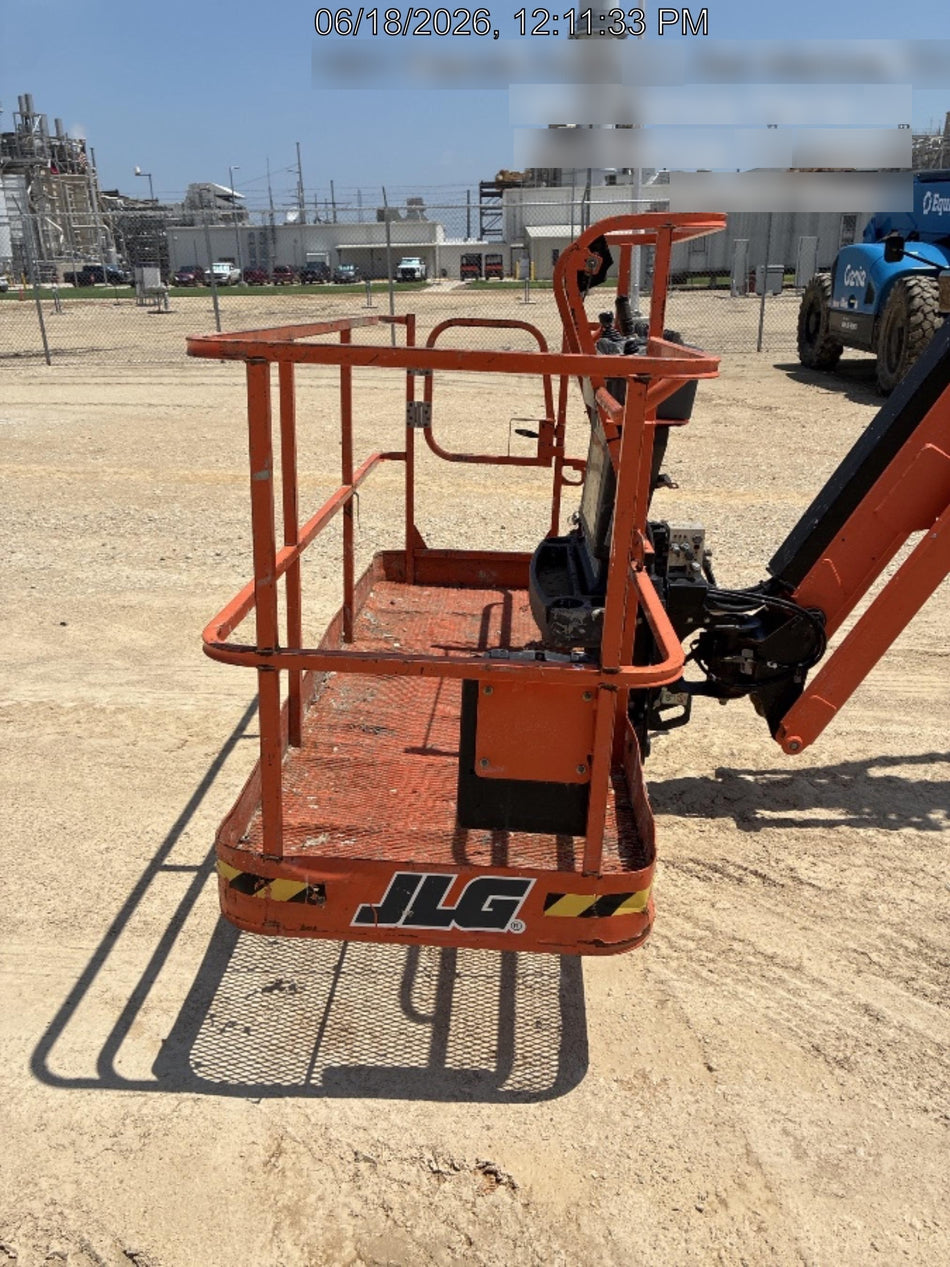 2021 JLG 660SJ