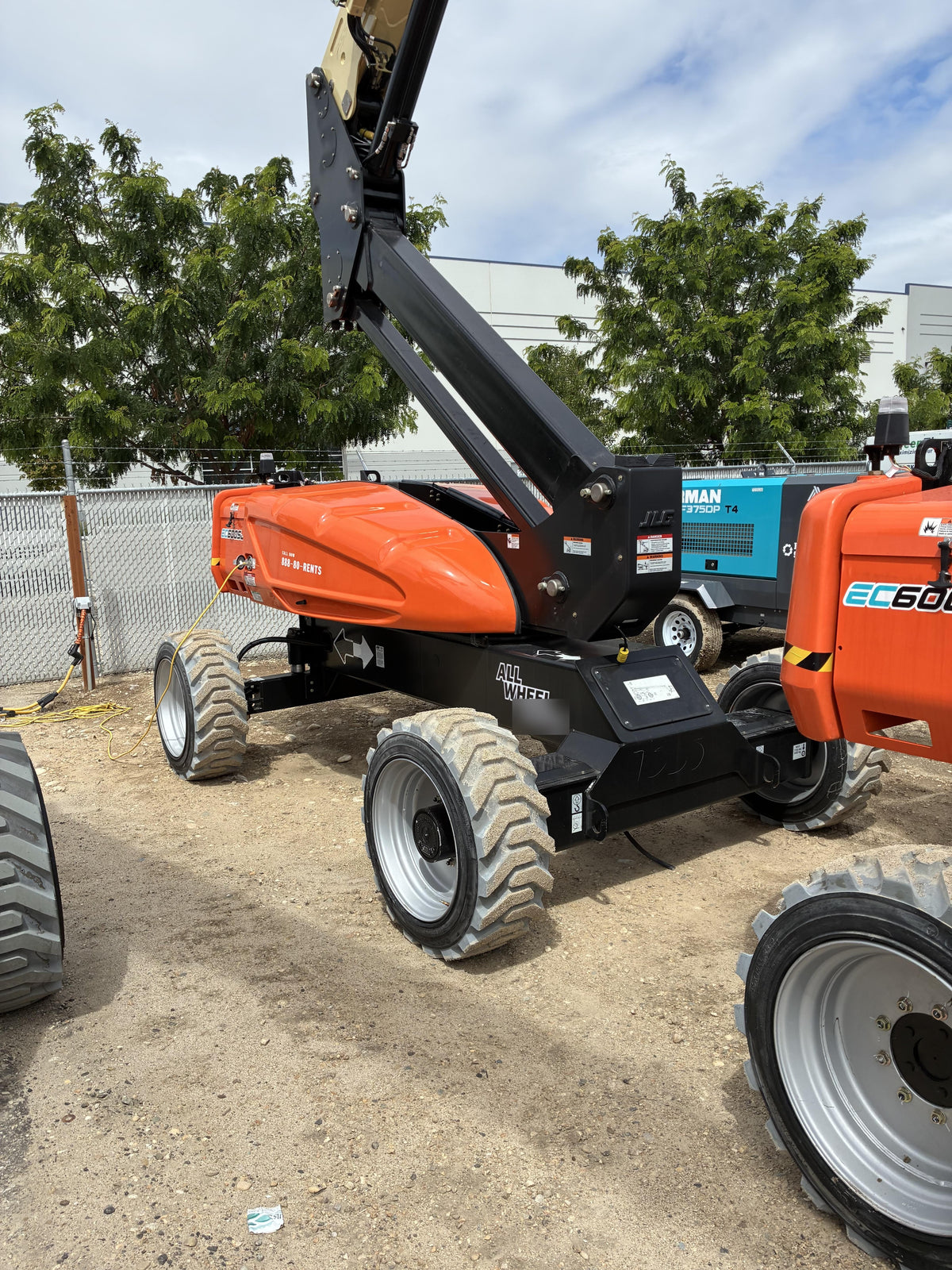 2026 JLG EC600SJP