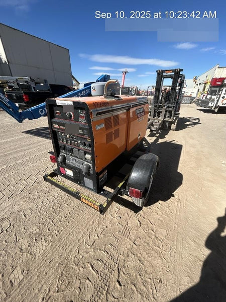 2021 Lincoln Electric Vantage 322 Vantage 322 Ready Pak 3 w/ Decals, ORANGE (includes trailer, cable rack, fender light kit) NO Telematics