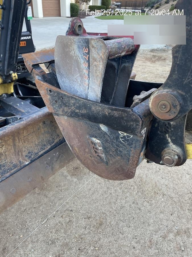 2023 SOLESBEE 12" Bucket - Solesbee