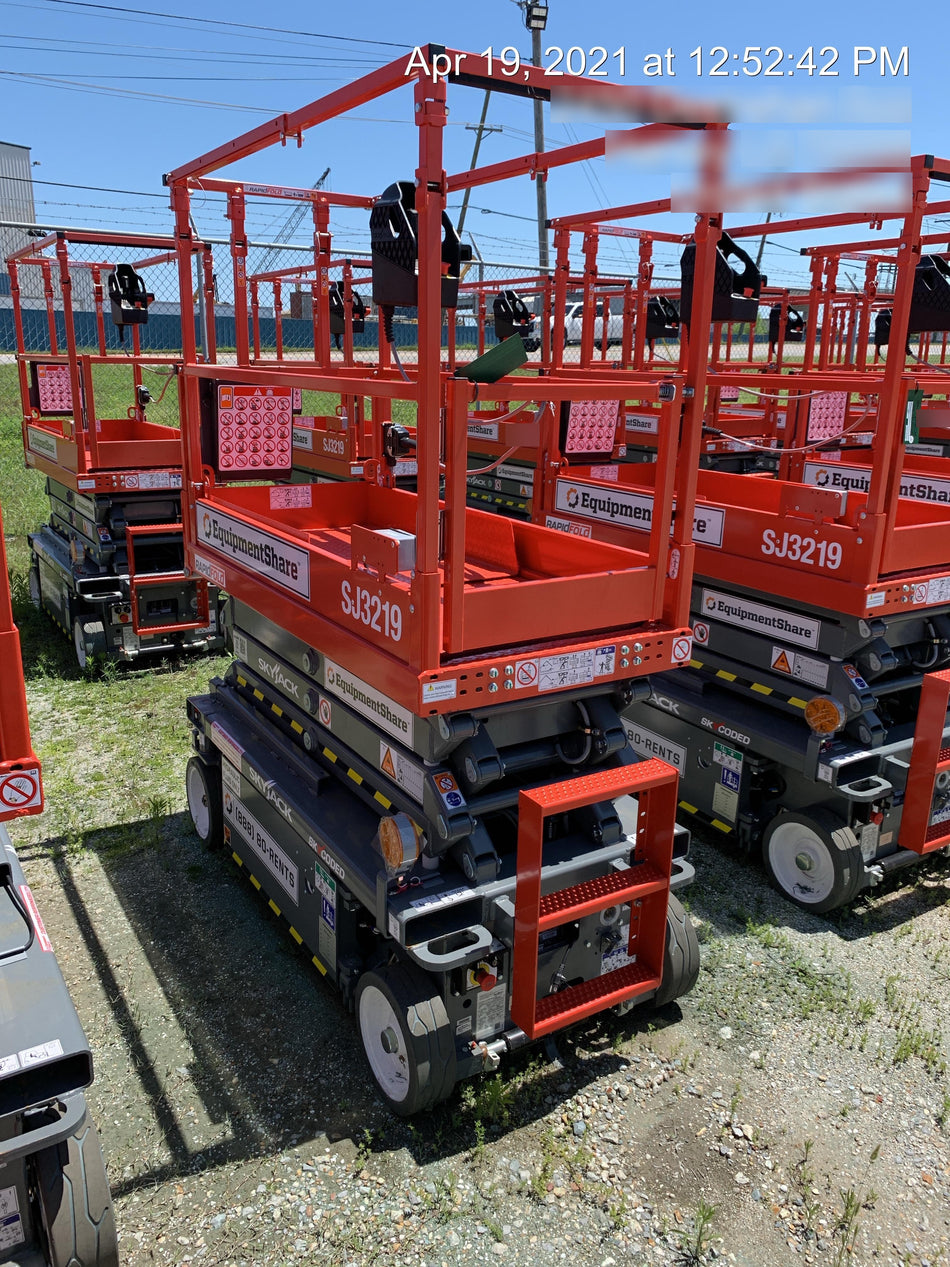2021 SKYJACK SJ3219