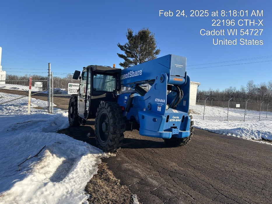 2024 Genie GTH-844