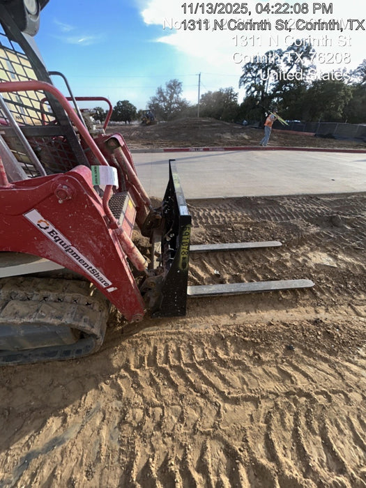 2025 ARROW MATERIAL HANDLING 48" Pallet Forks - Arrow