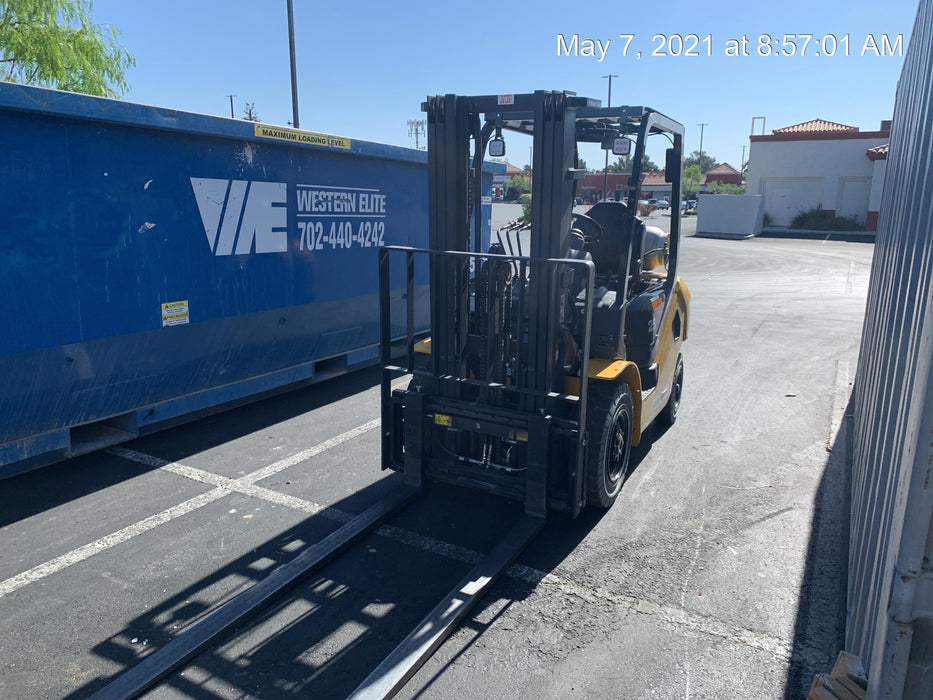 2020 KOMATSU FG25T-16